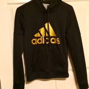 Adidas pullover Hoodie host pick